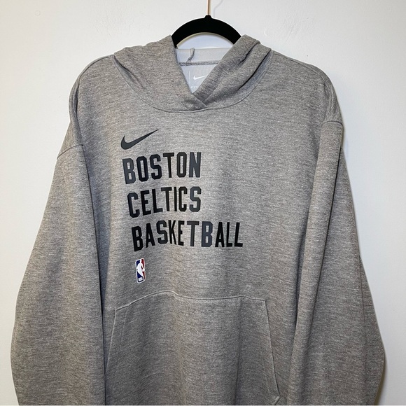 Nike men's Grey Boston Celtics basketball sports long sleeve hoodie in size XL - Picture 4 of 8